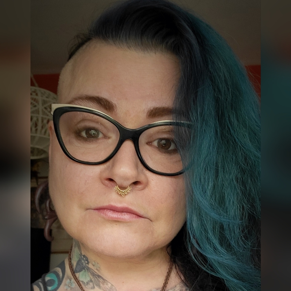 Meet your Posher, Veronica
